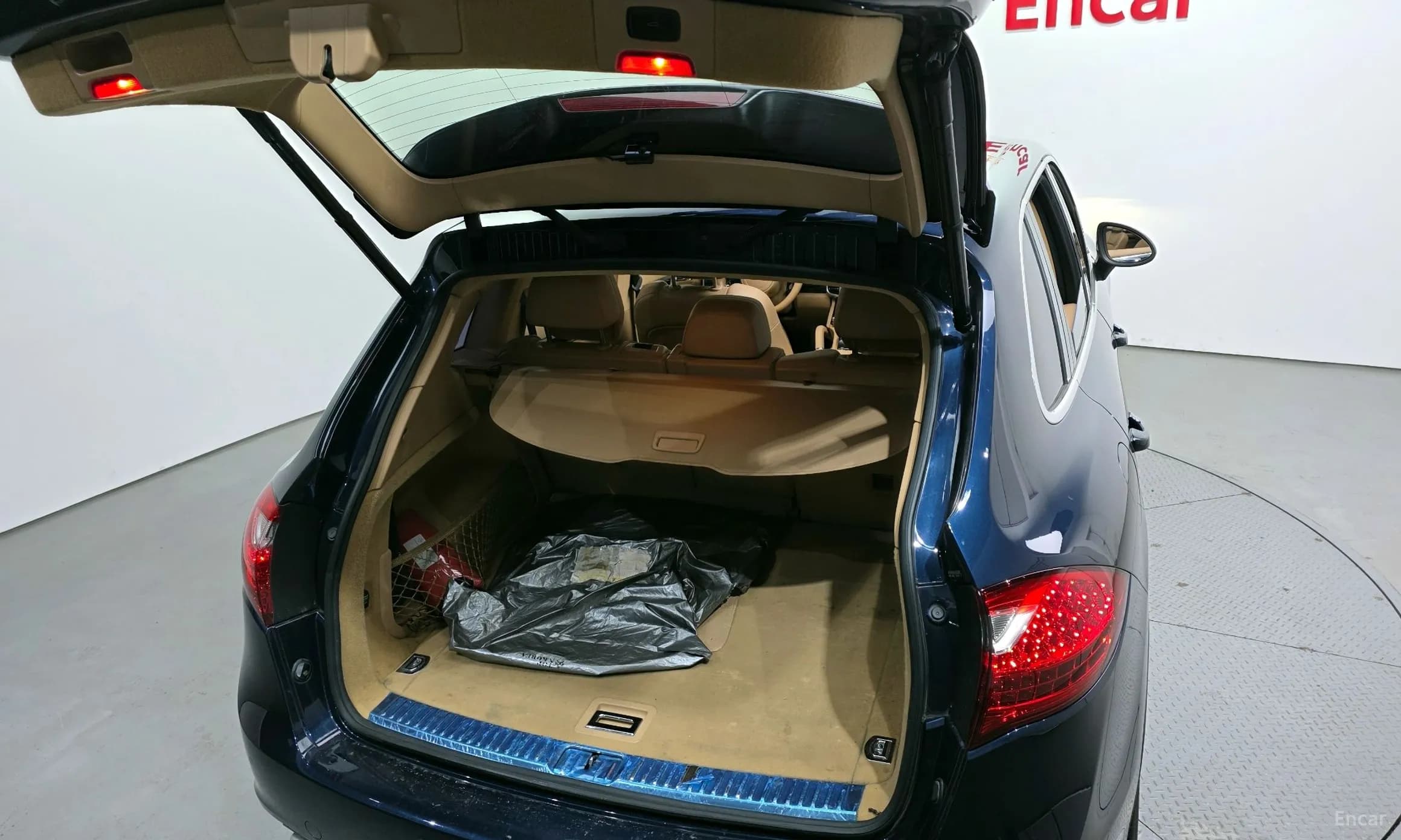New Cayenne