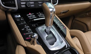 New Cayenne