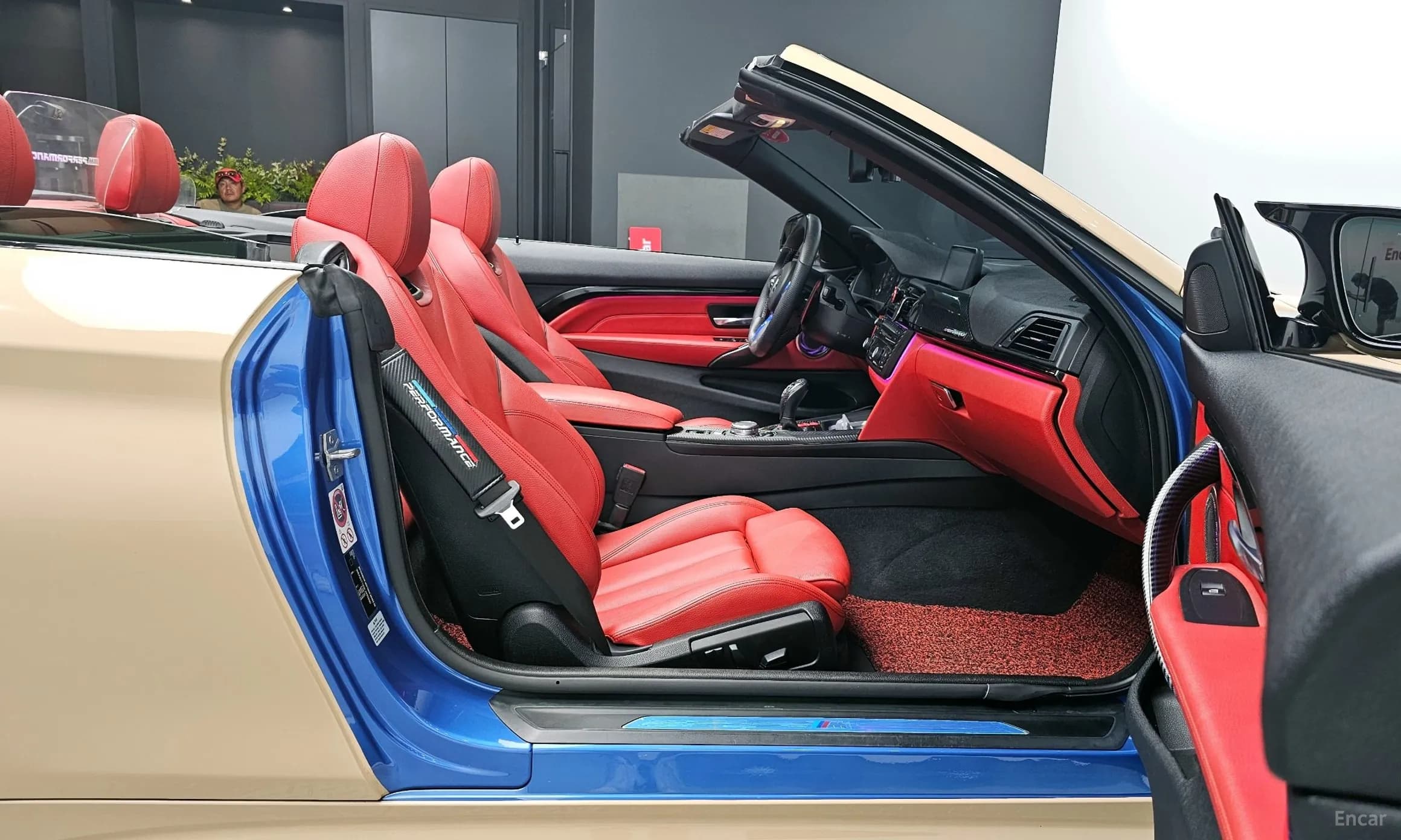 Series 4 (F32)