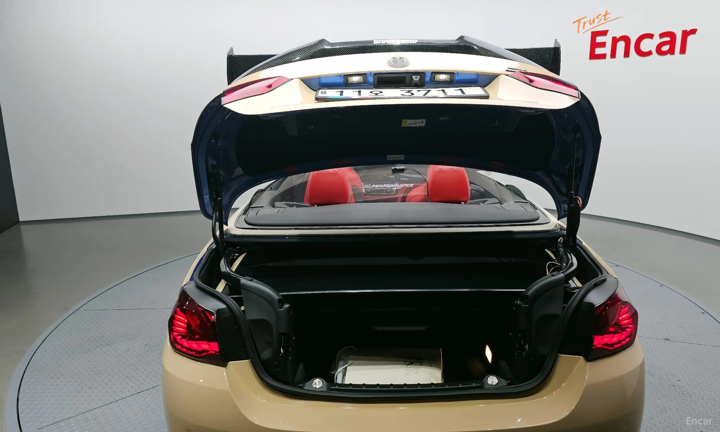 Series 4 (F32)