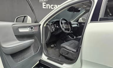 XC40