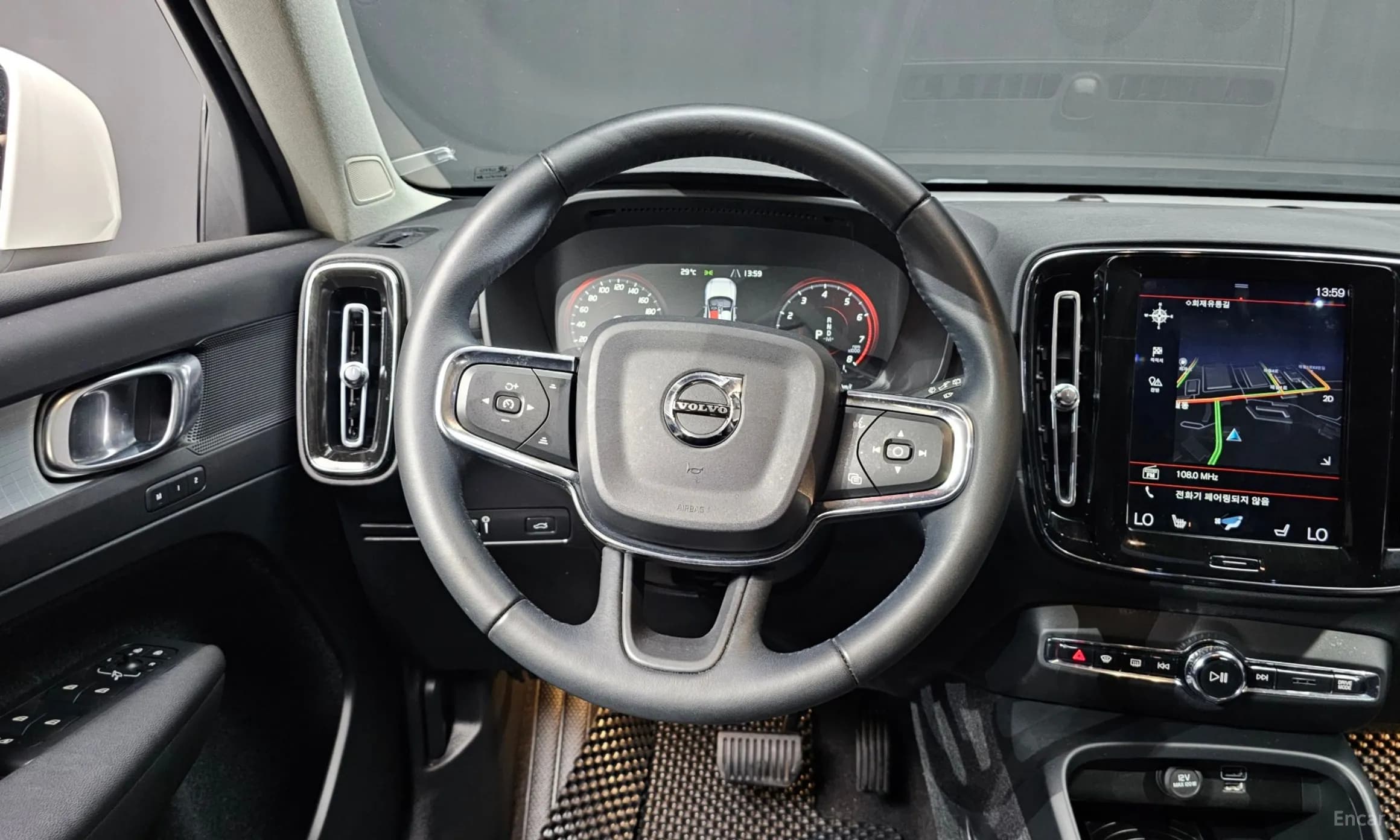 XC40