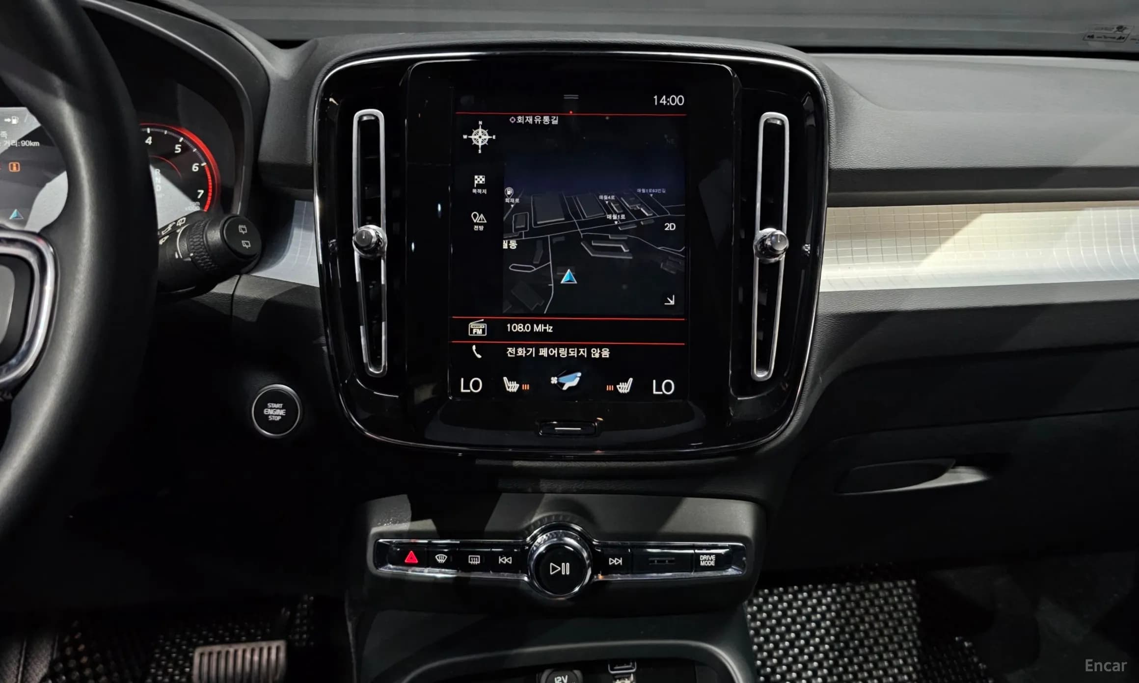 XC40