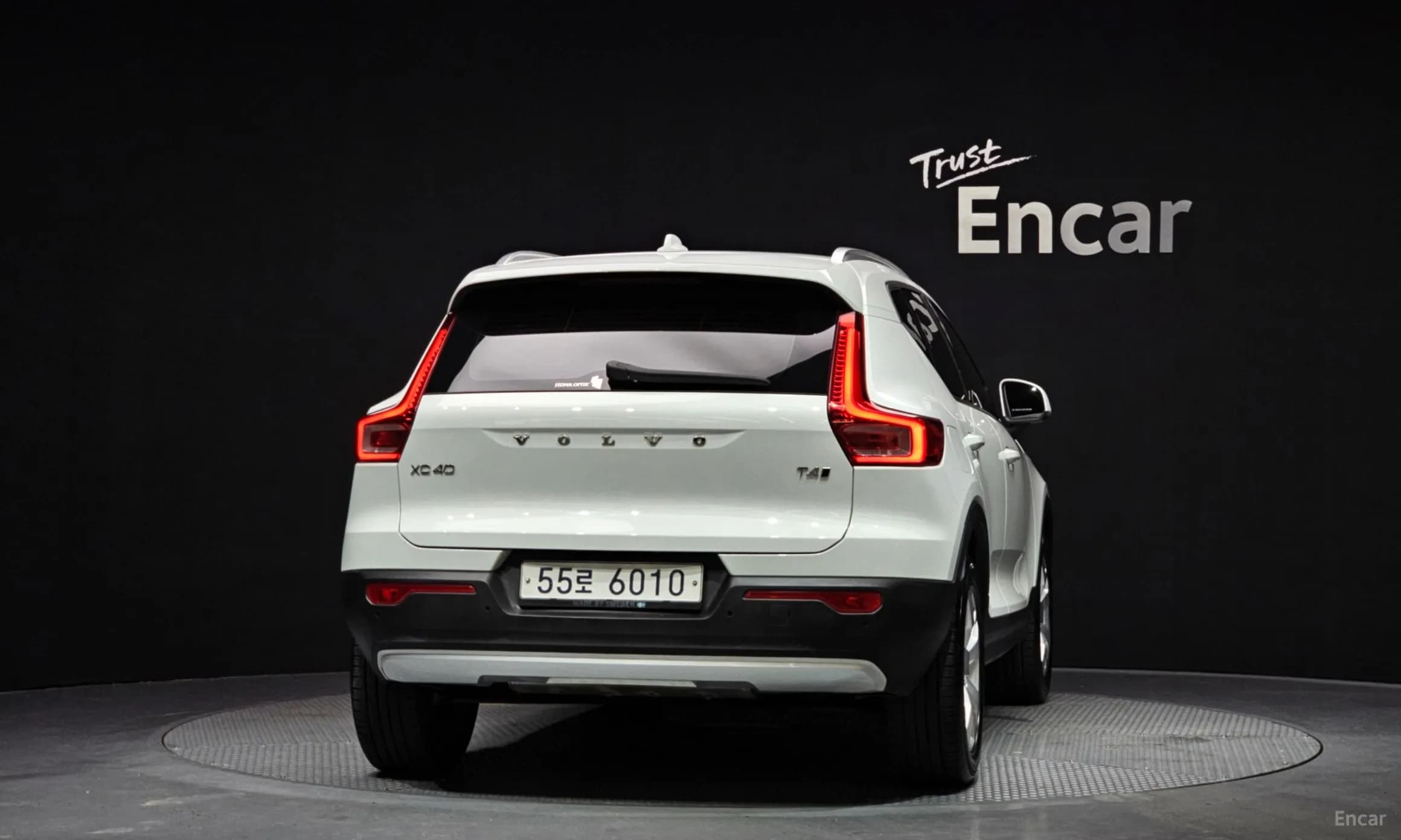 XC40