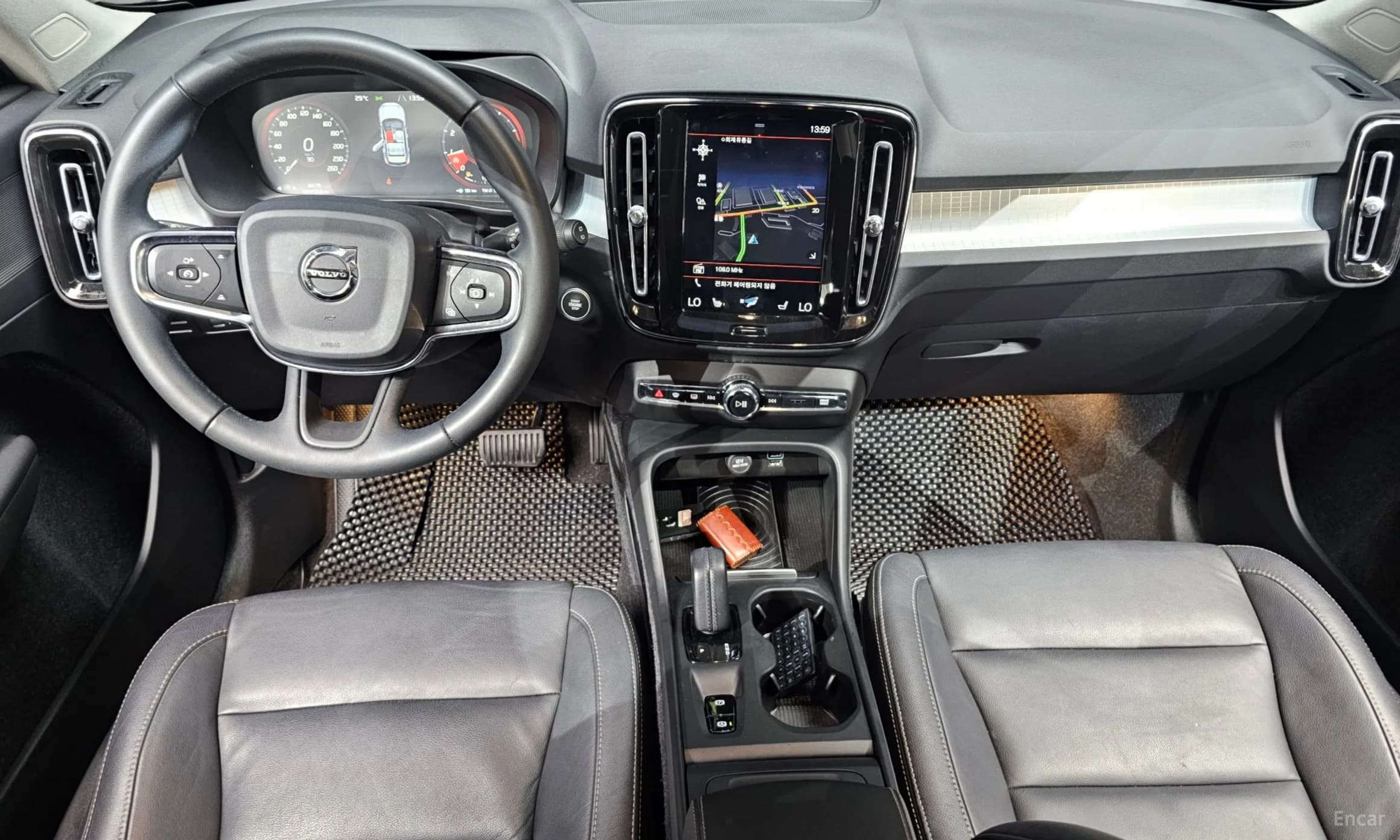 XC40