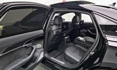 S8 (D5)