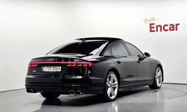 S8 (D5)