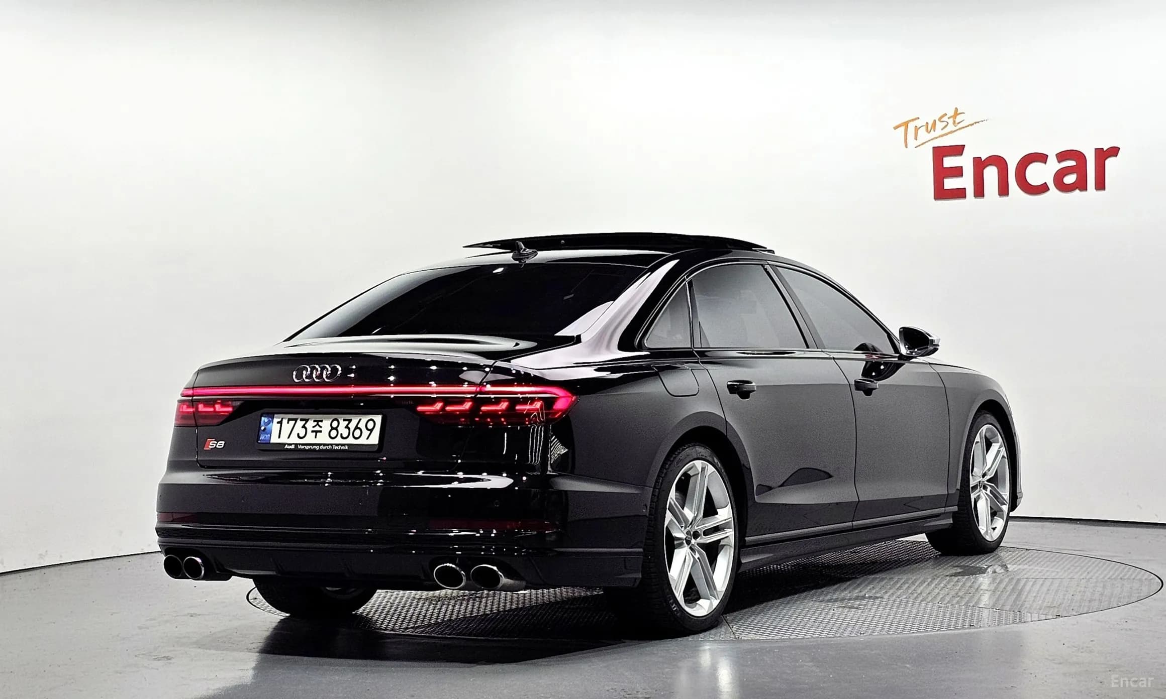 S8 (D5)