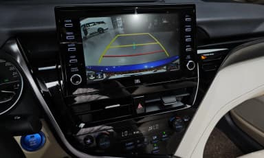 Camry (XV70)