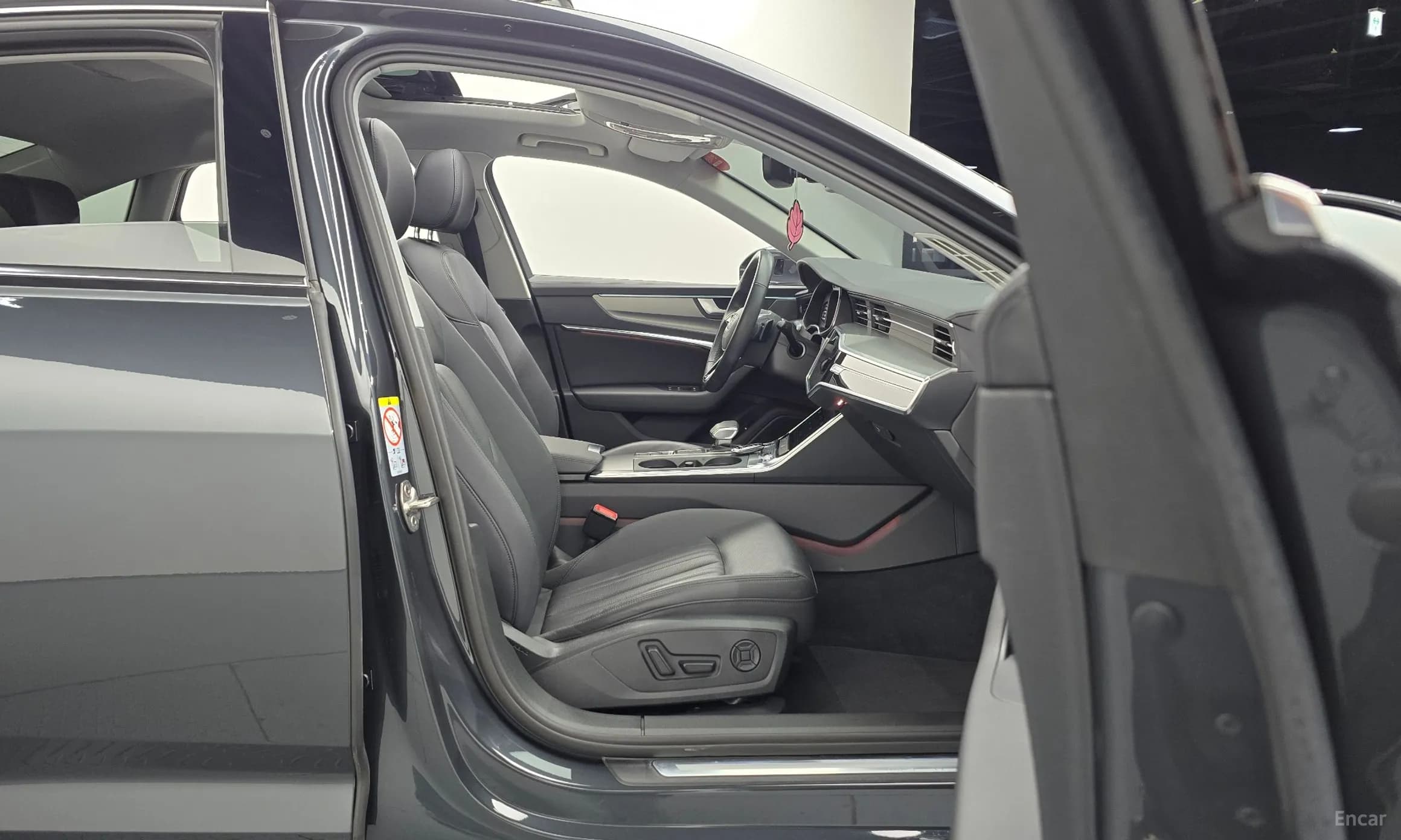 A6 (C8)