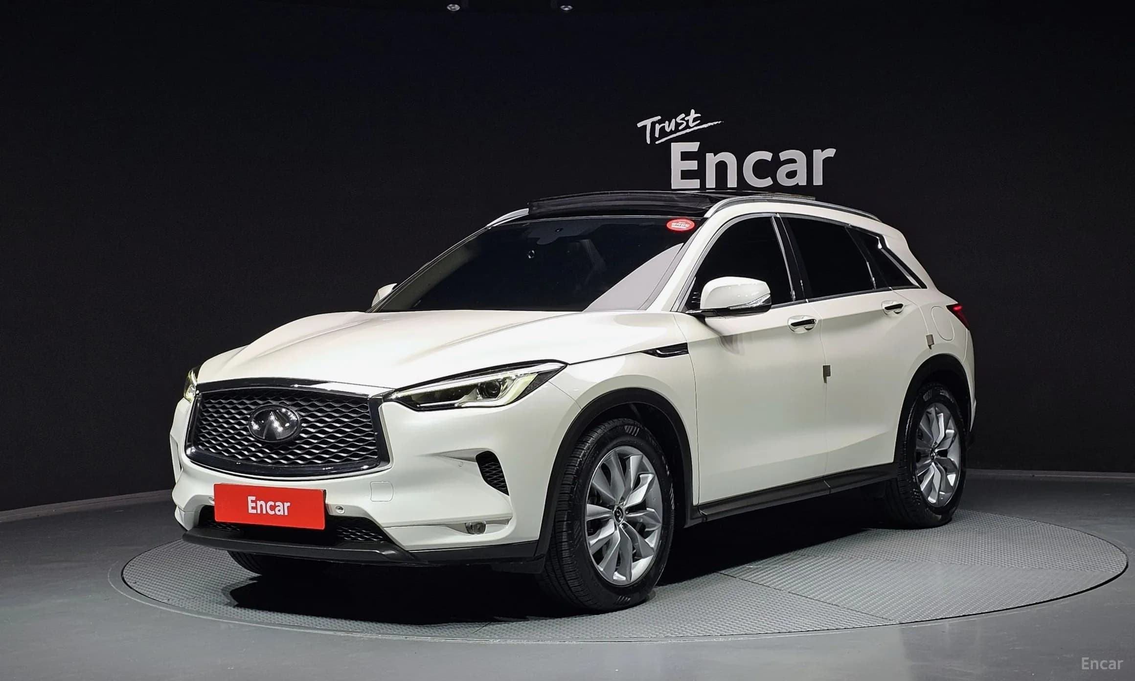 QX50 (P71A)