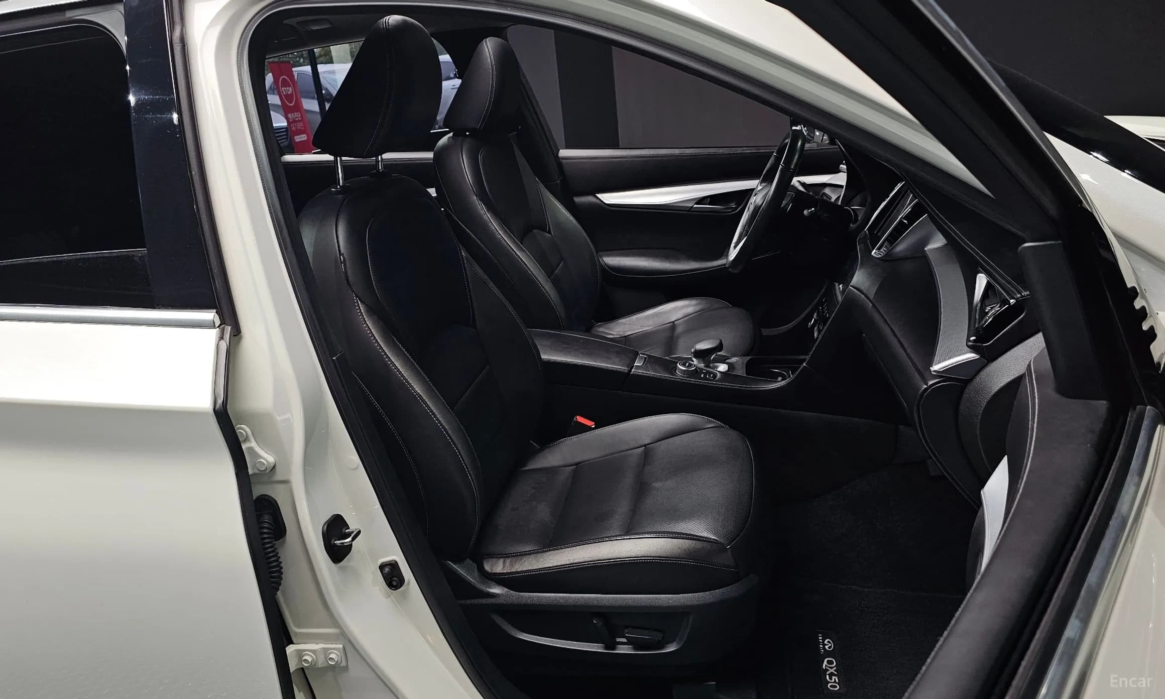 QX50 (P71A)