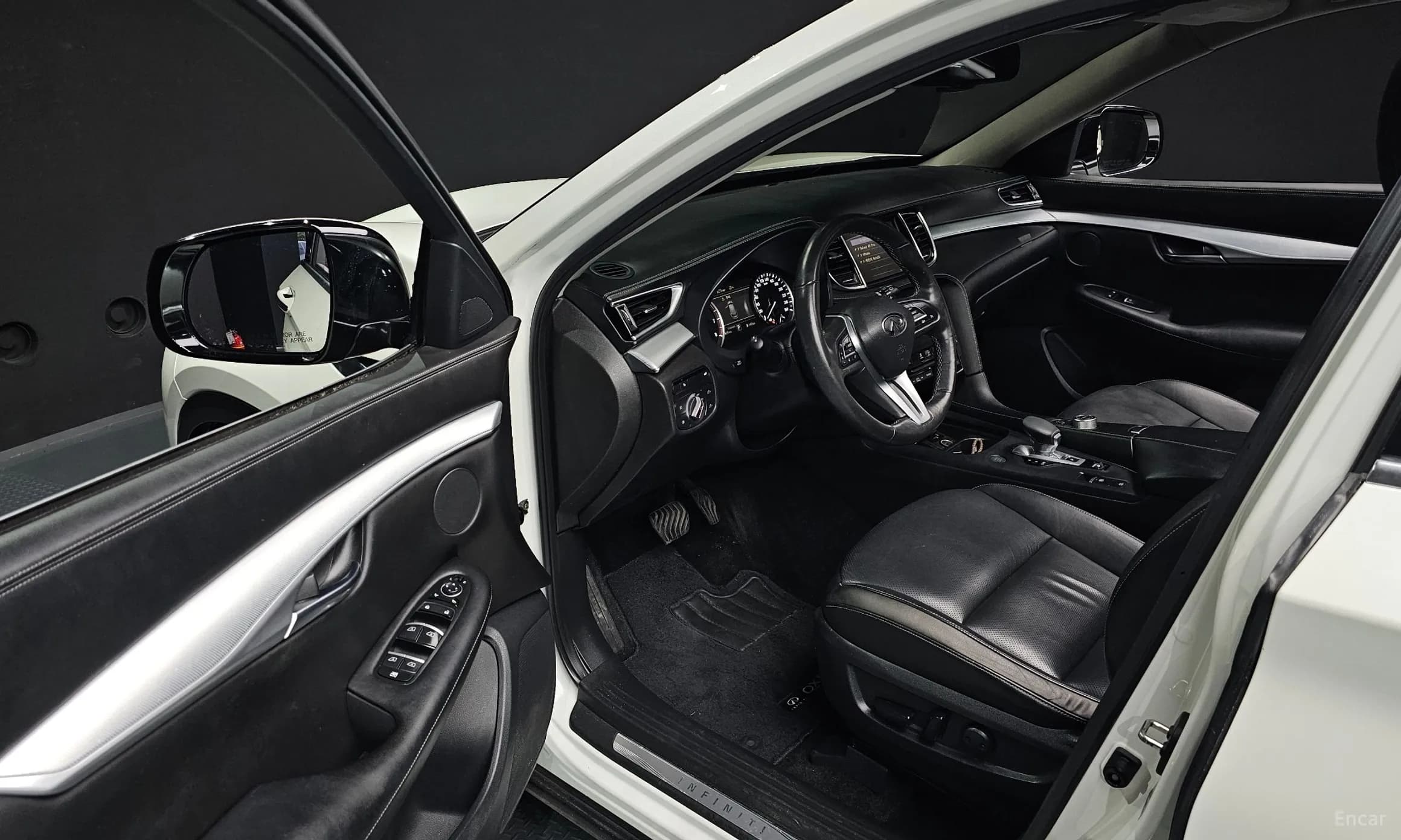 QX50 (P71A)