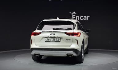QX50 (P71A)