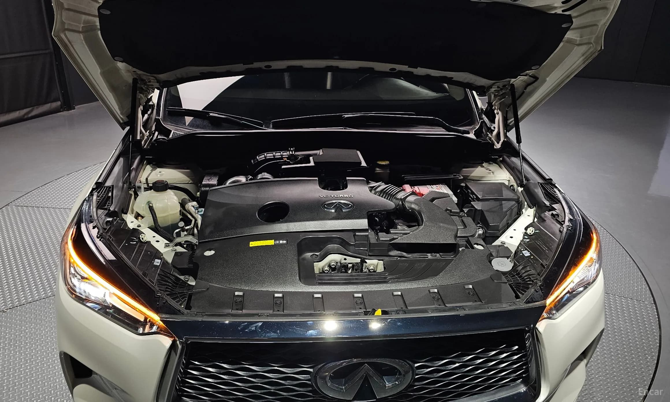 QX50 (P71A)