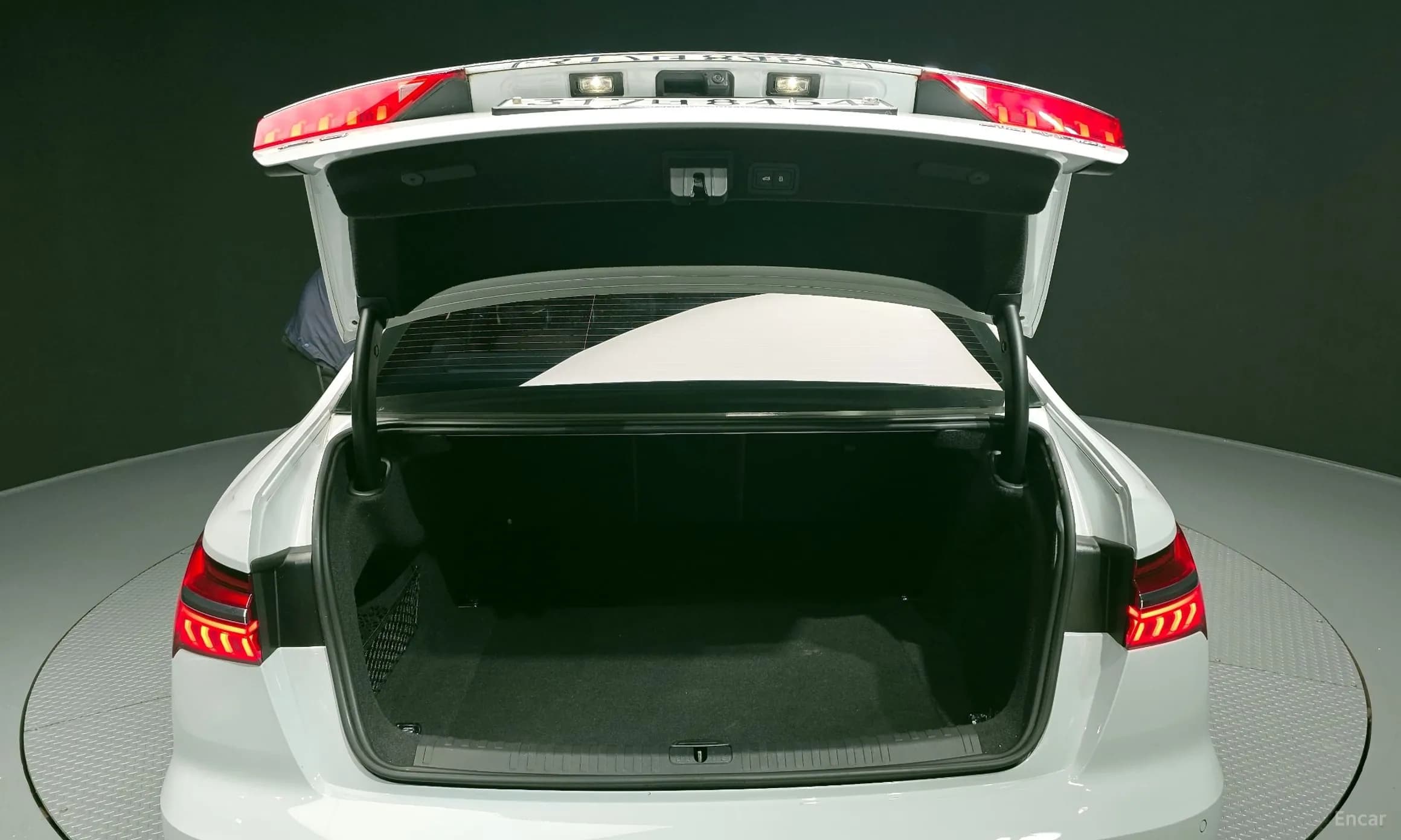 A6 (C8)