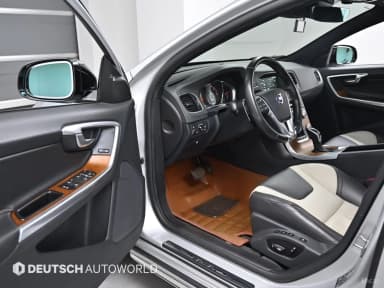 S60 Cross Country