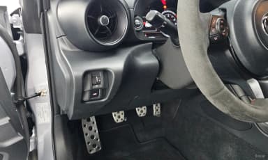 GR86