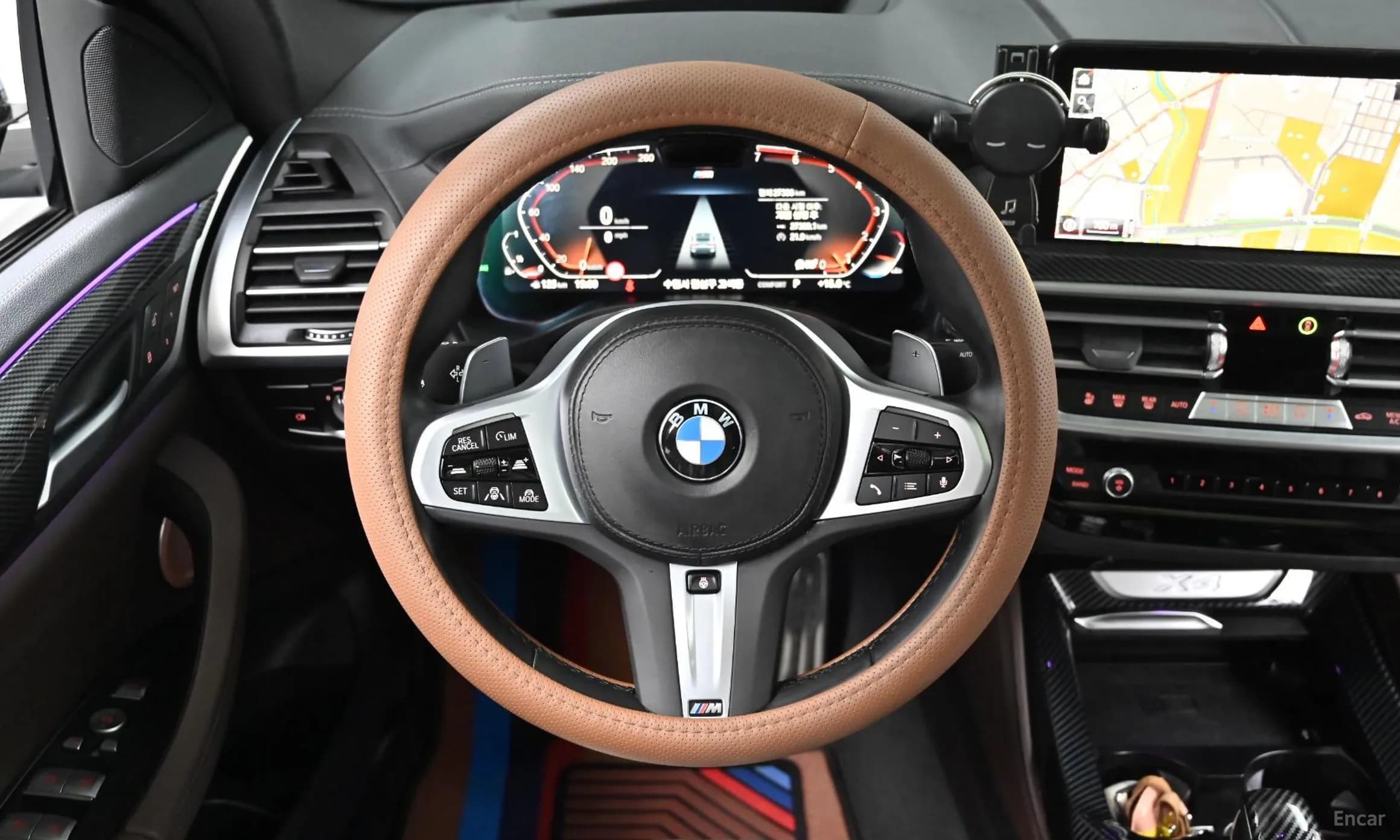 X4 (G02)