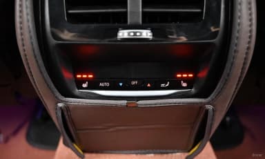 X4 (G02)