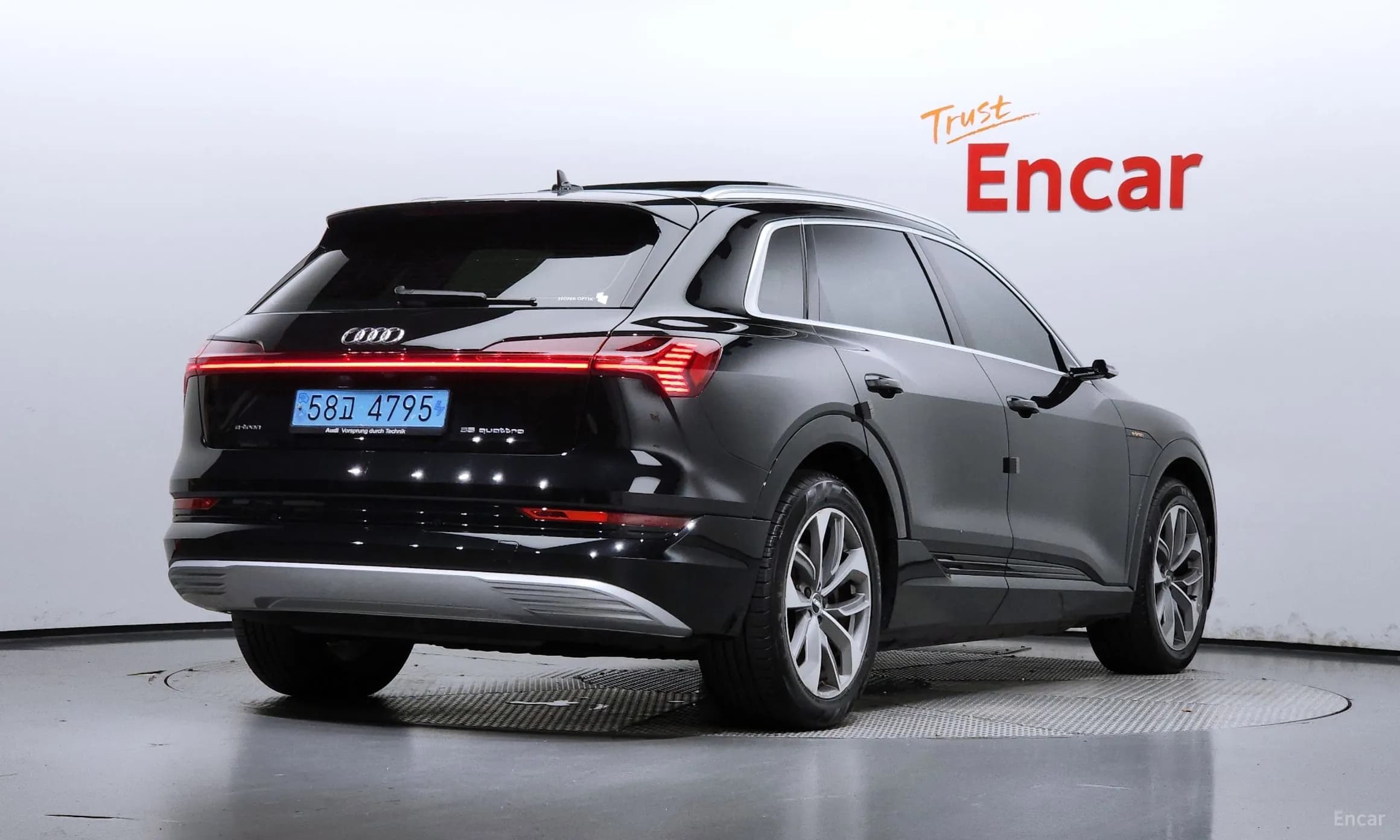 e-tron