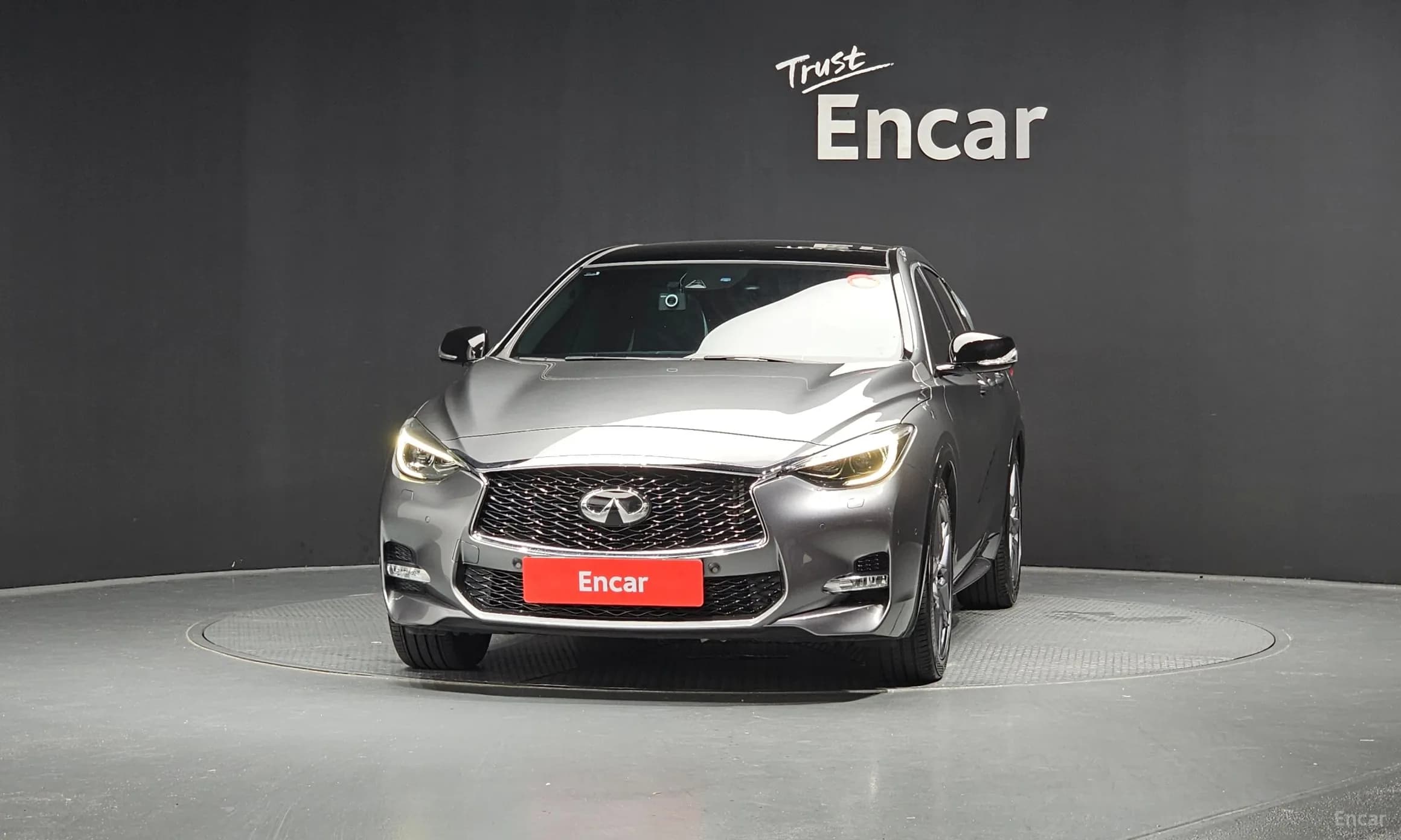Q30