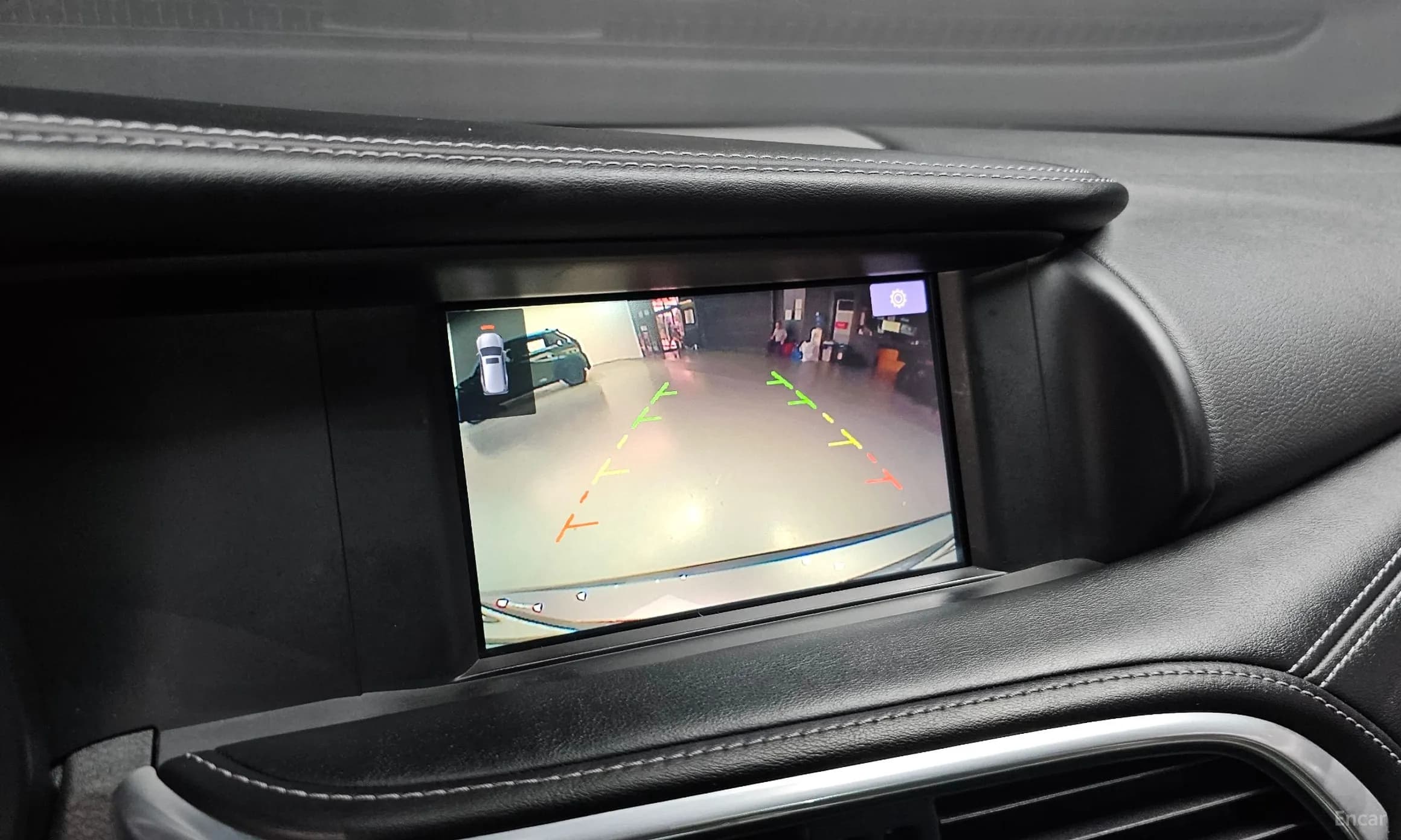Q30