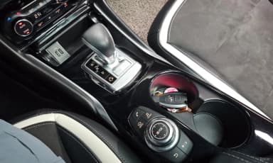 Q30