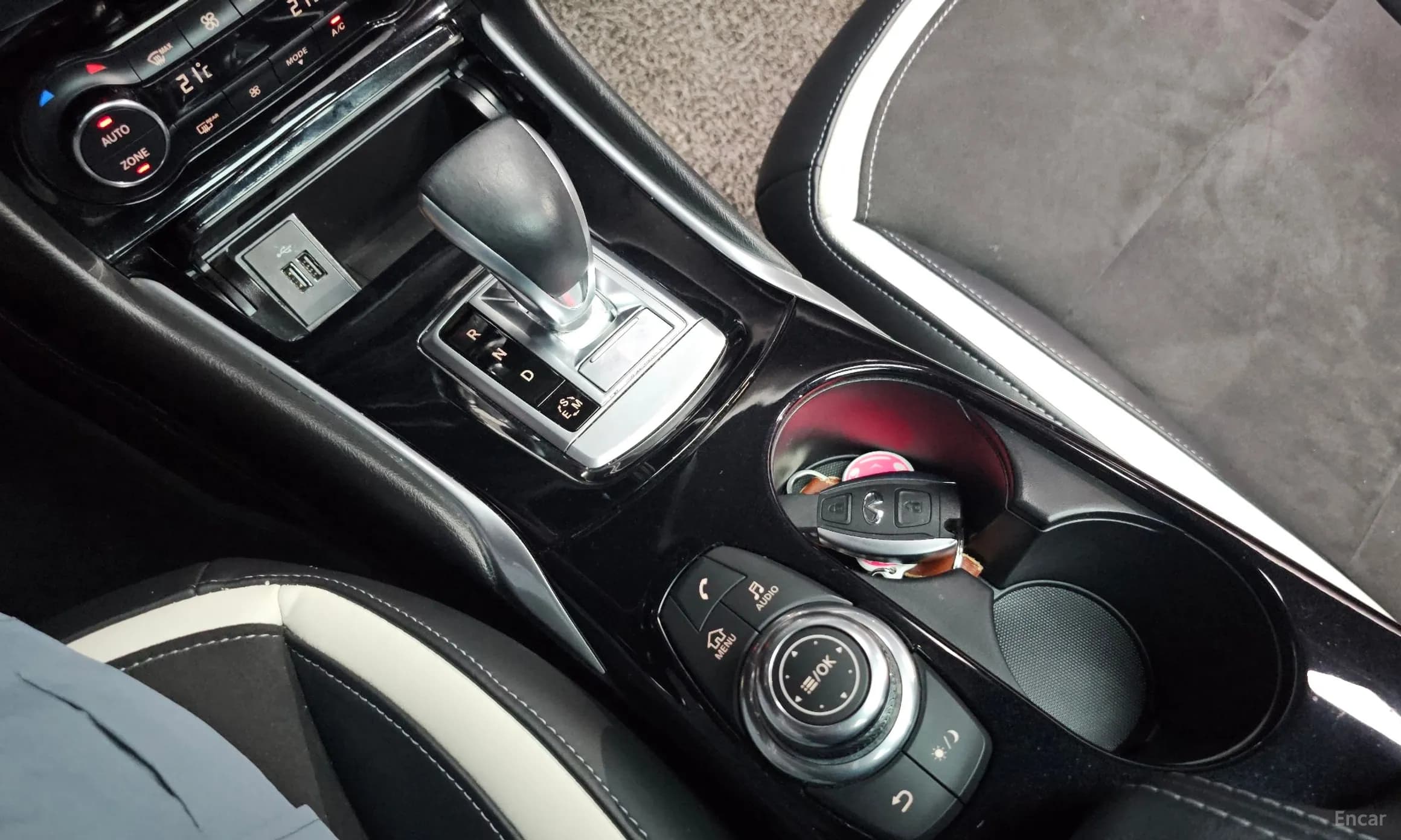Q30