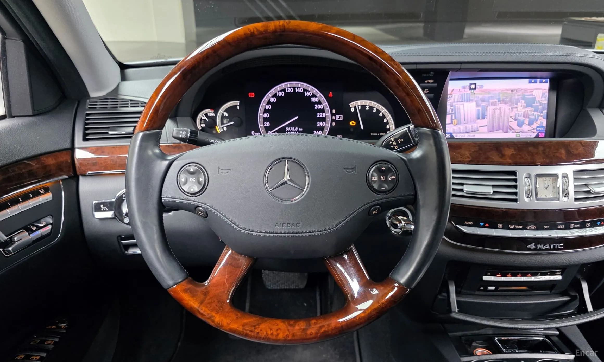 S-Class W221