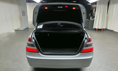 S-Class W221