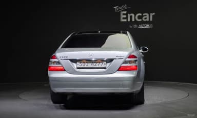 S-Class W221