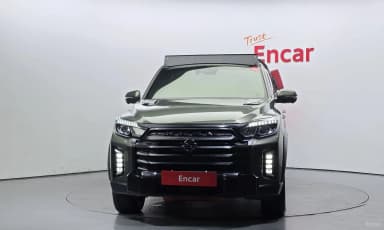 Rexton Sports Khan
