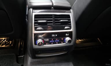 7 Series (G11)