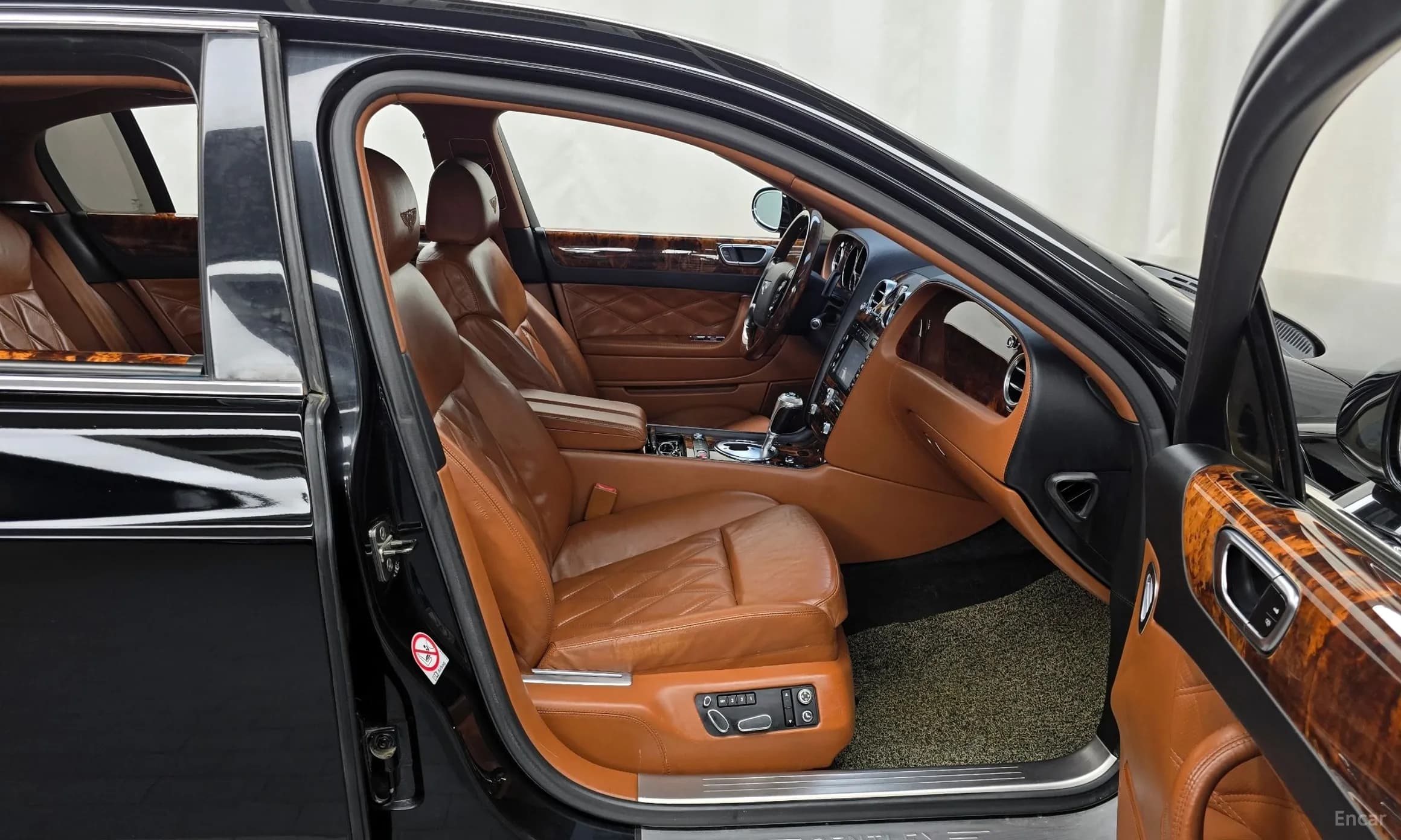 Flying Spur Gen 1