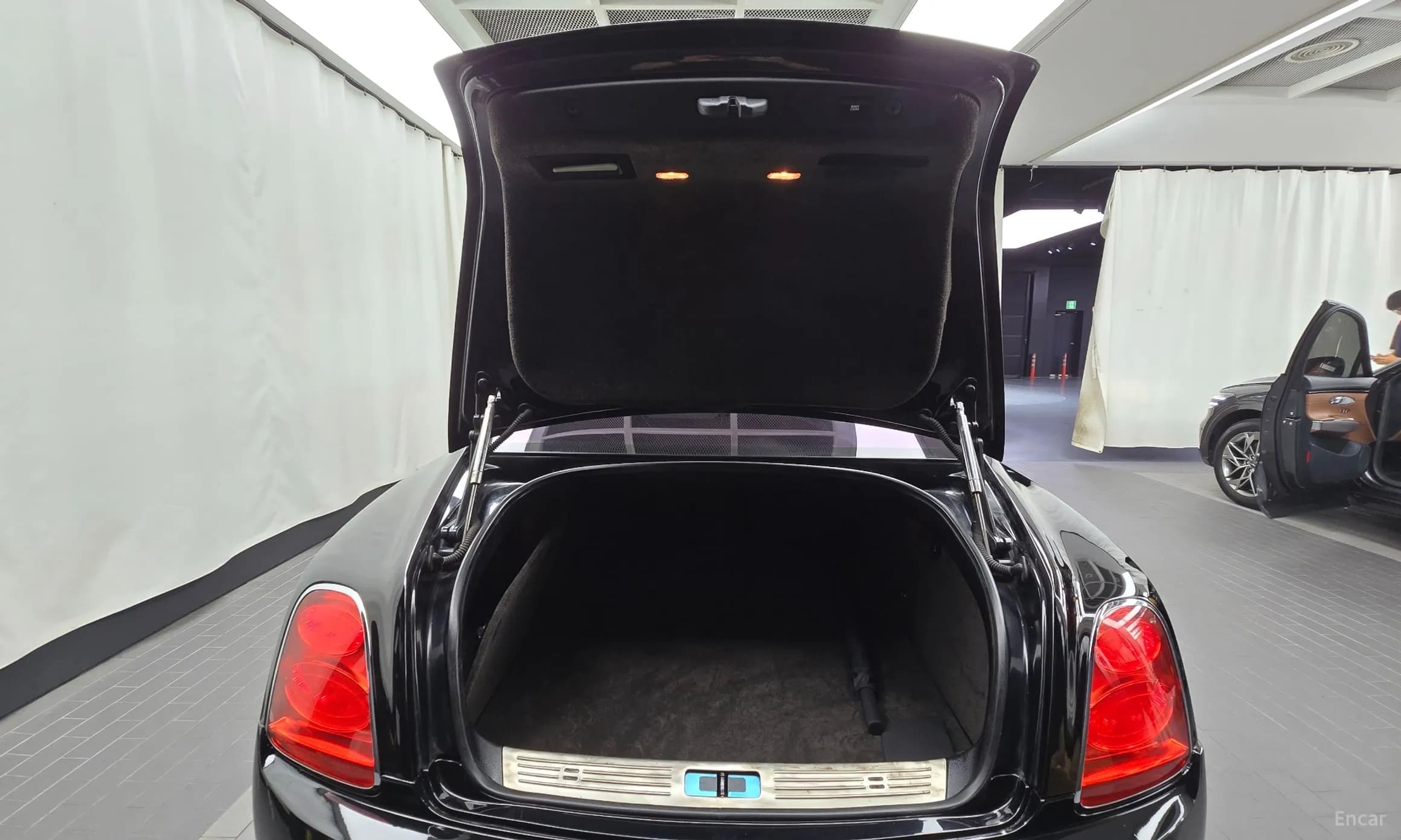 Flying Spur Gen 1