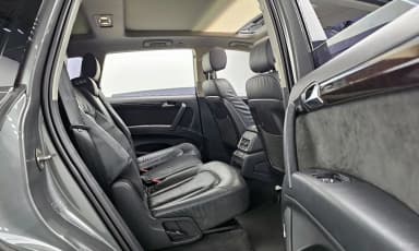 Q7
