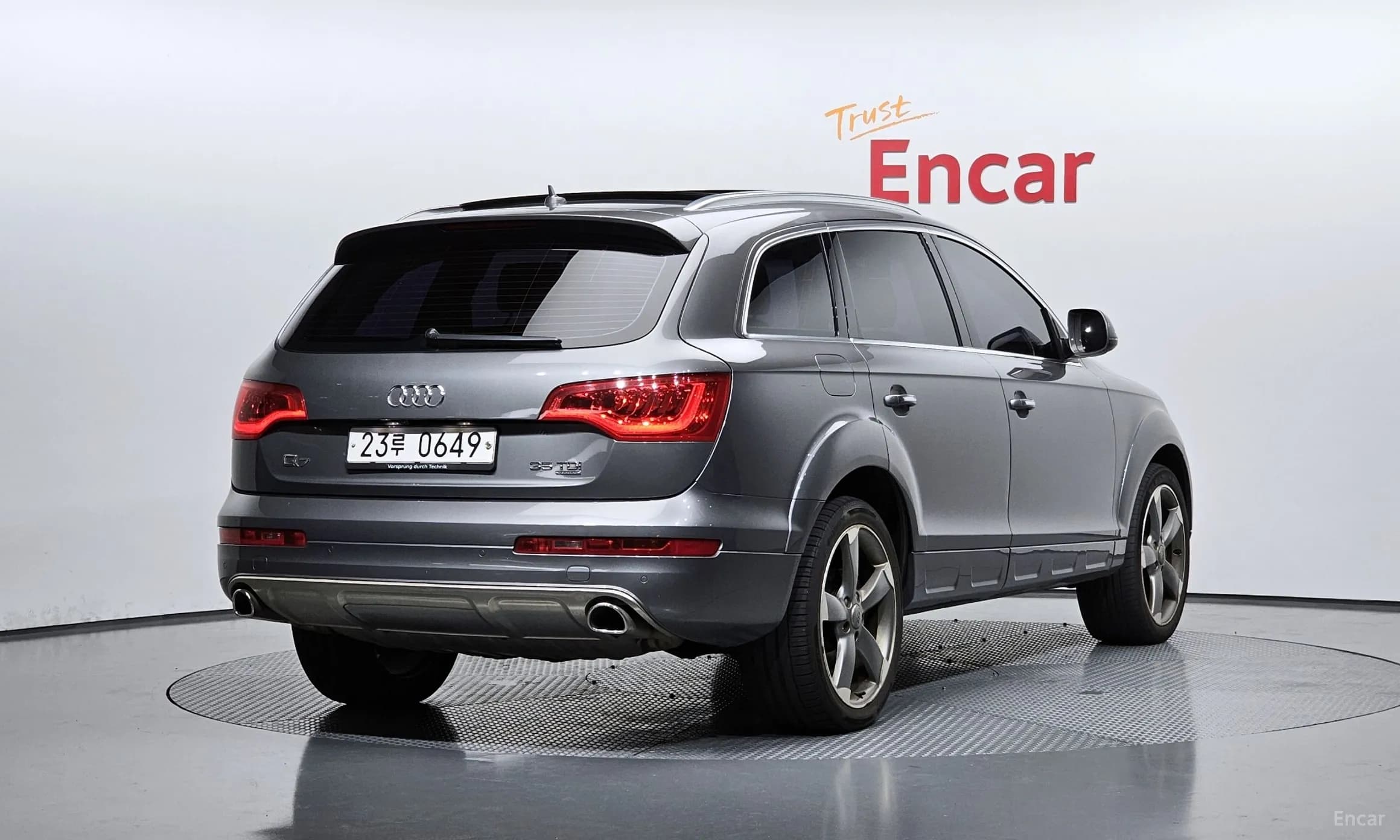 Q7