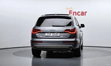 Q7