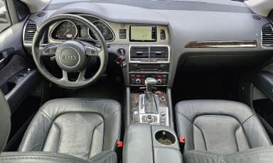 Q7