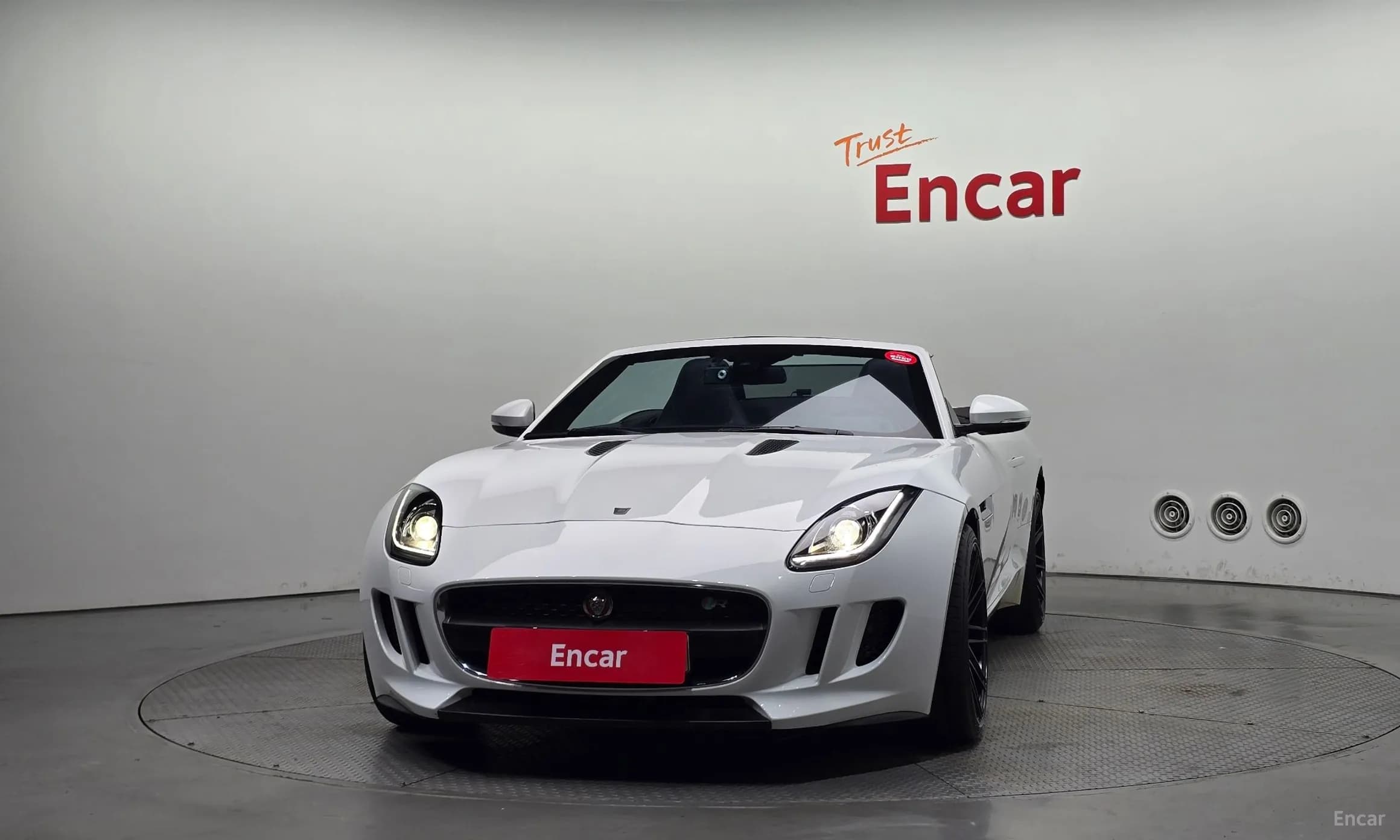 F-TYPE