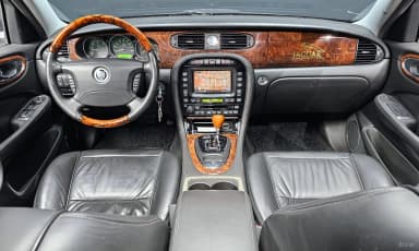 New XJ