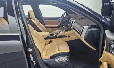 New Cayenne