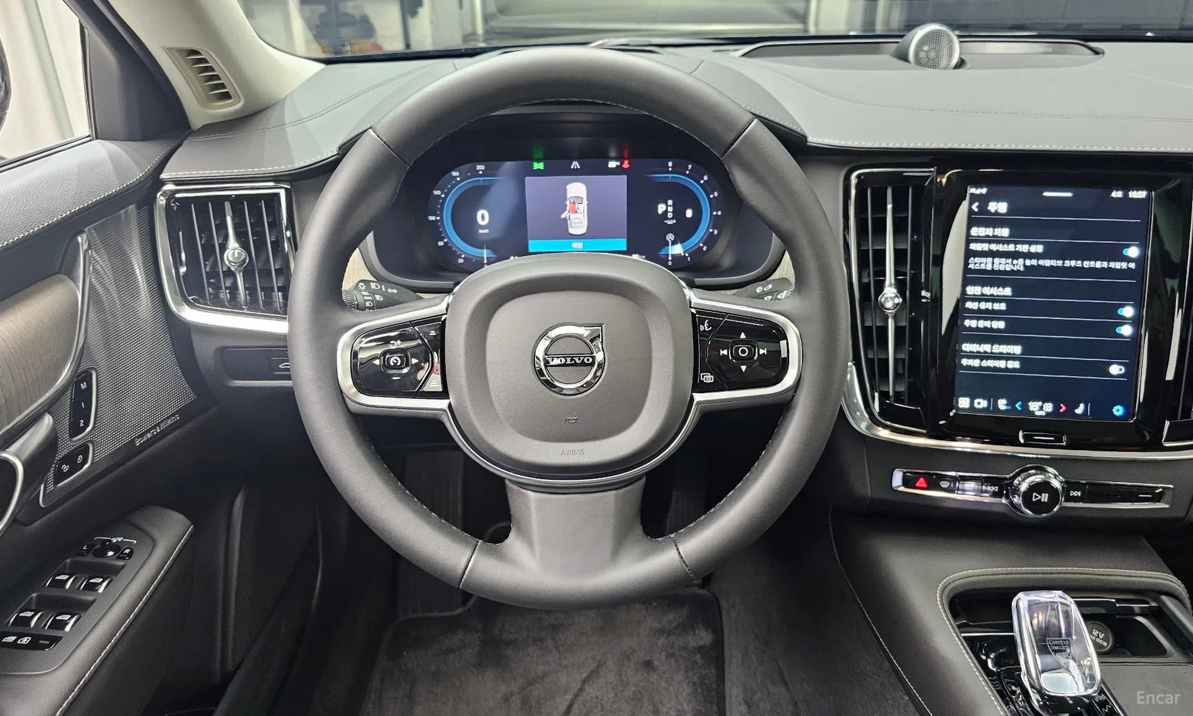 S90