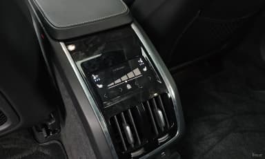 S90