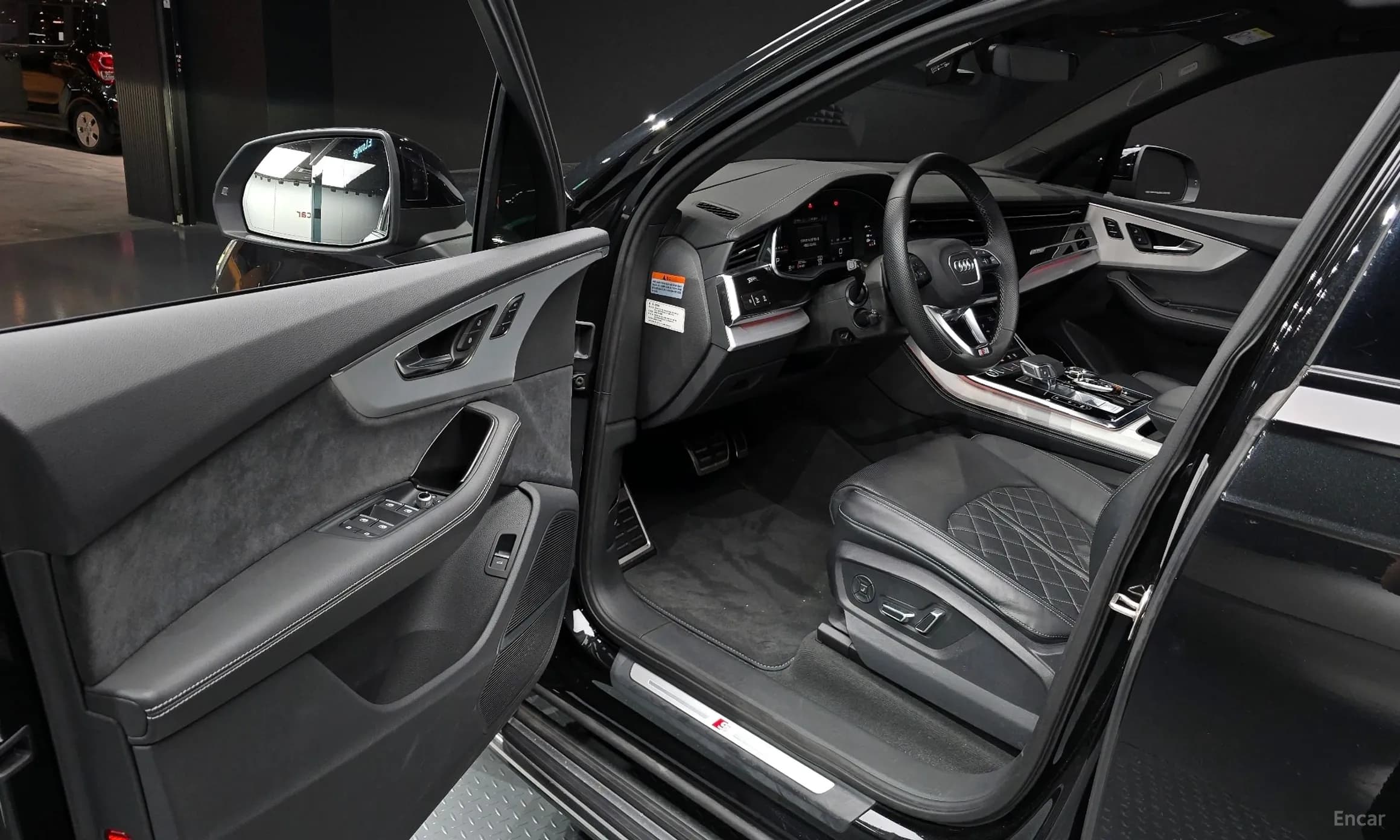 Q7 (4M)