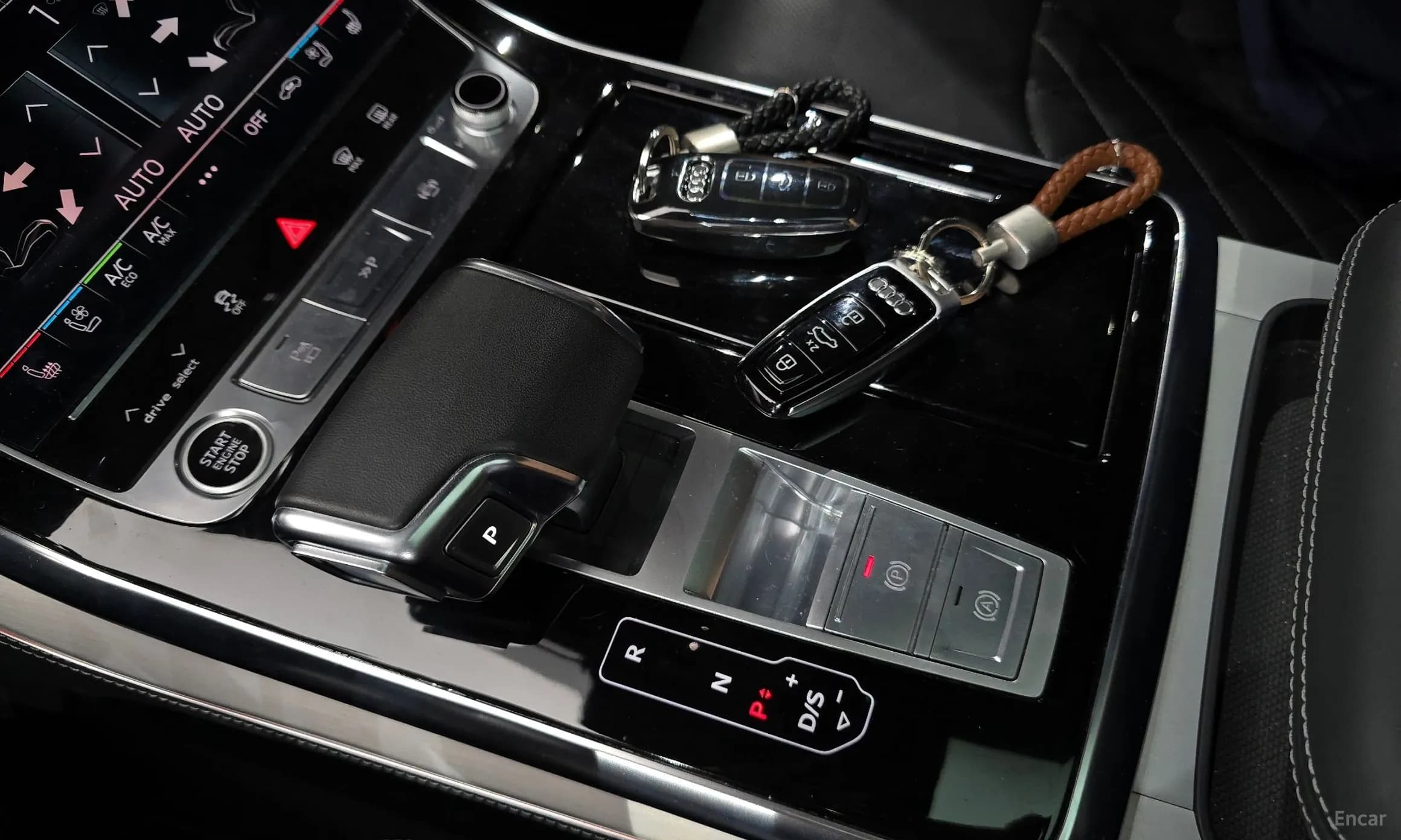 Q7 (4M)