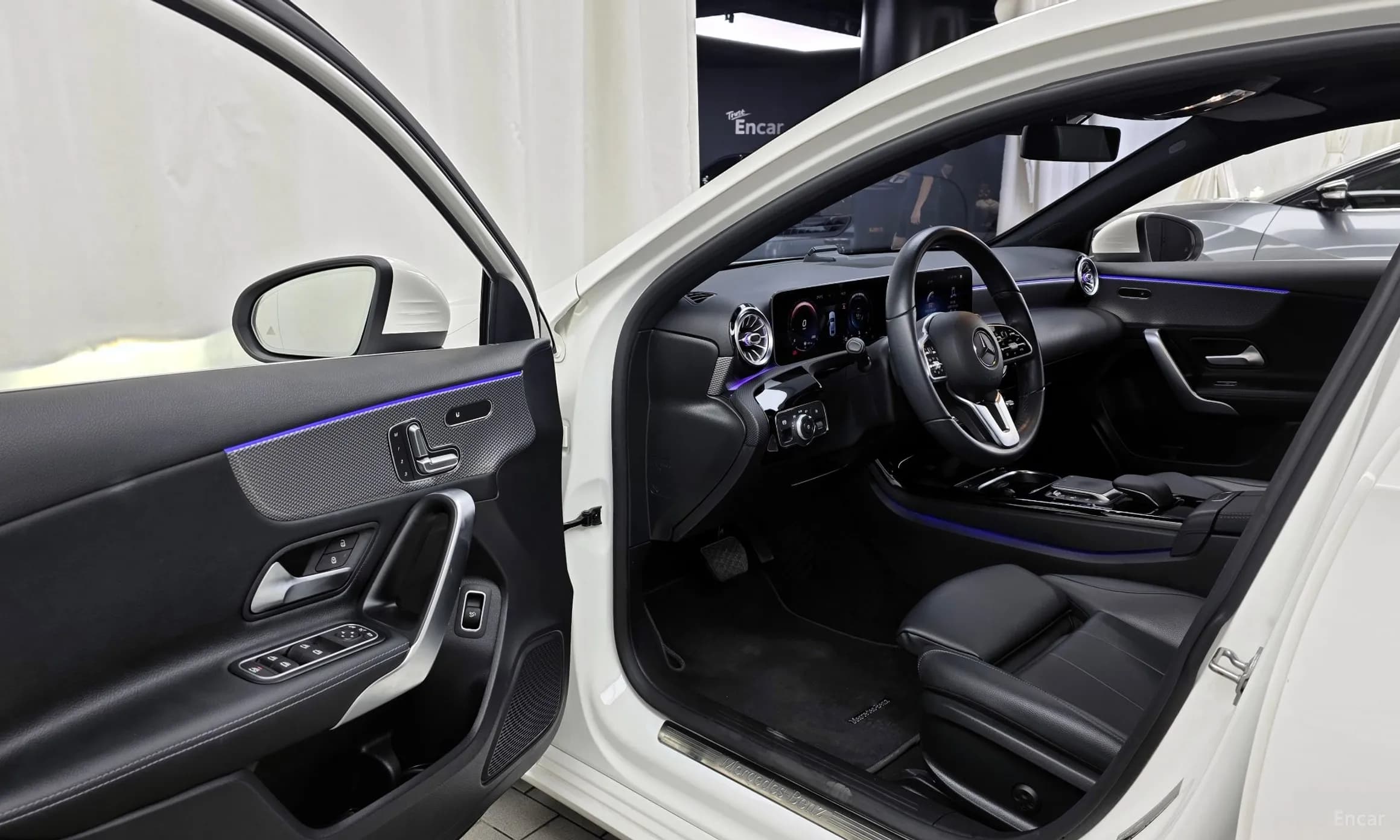 A-Class W177