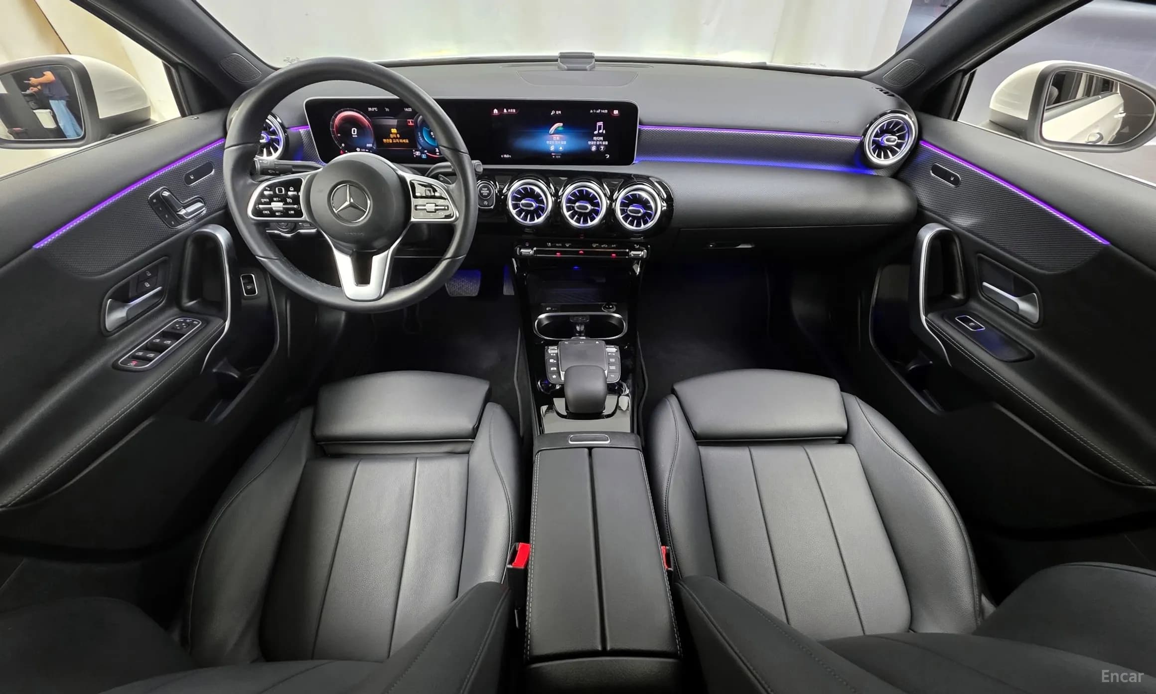A-Class W177