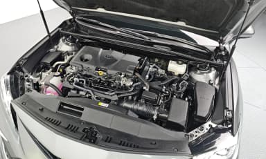 Camry (XV70)